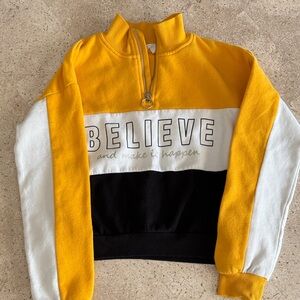 H&M cropped sweatshirt girls